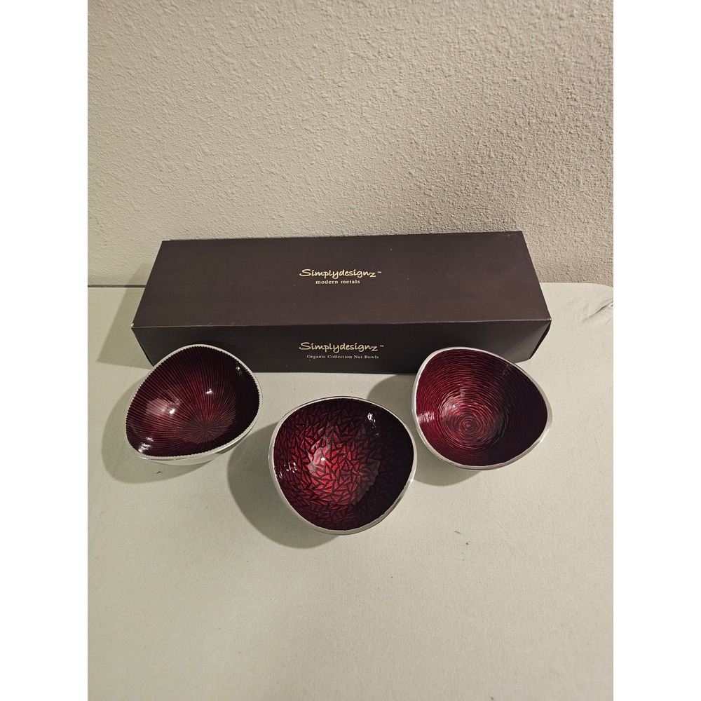 Simplydesignz 3 Piece Nut Bowl Set Red Enamel Modern Metals Organic Collection